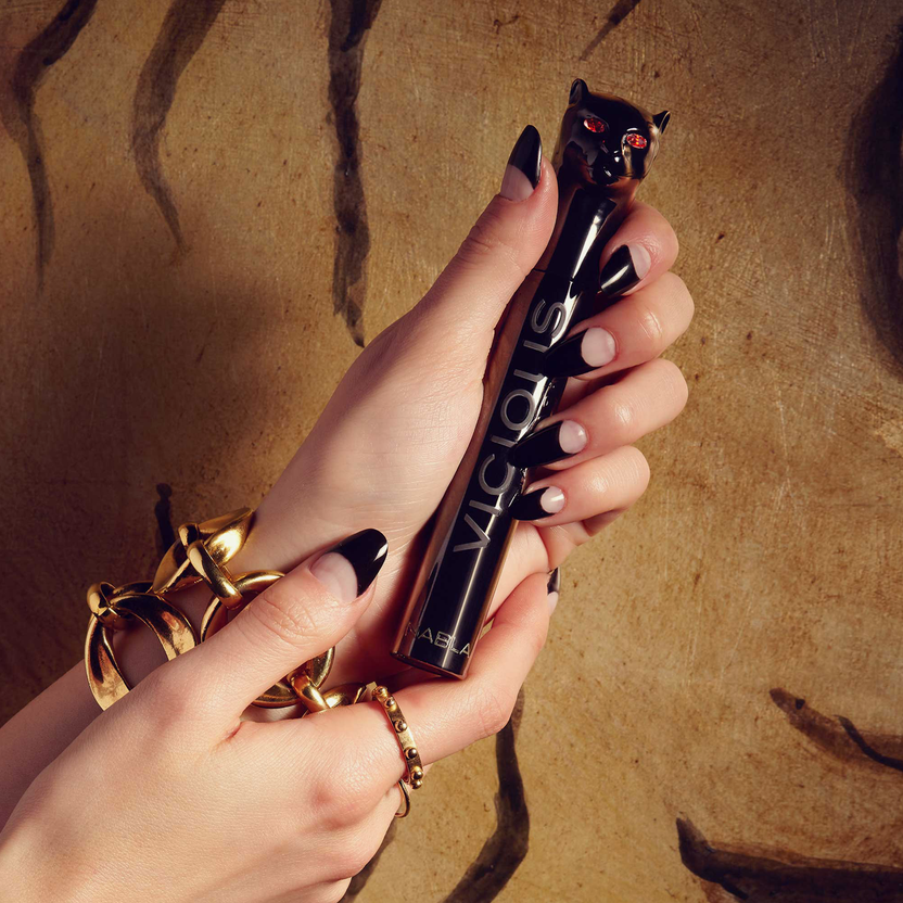 NABLA Cosmetics Vicious™ Mascara Angebote