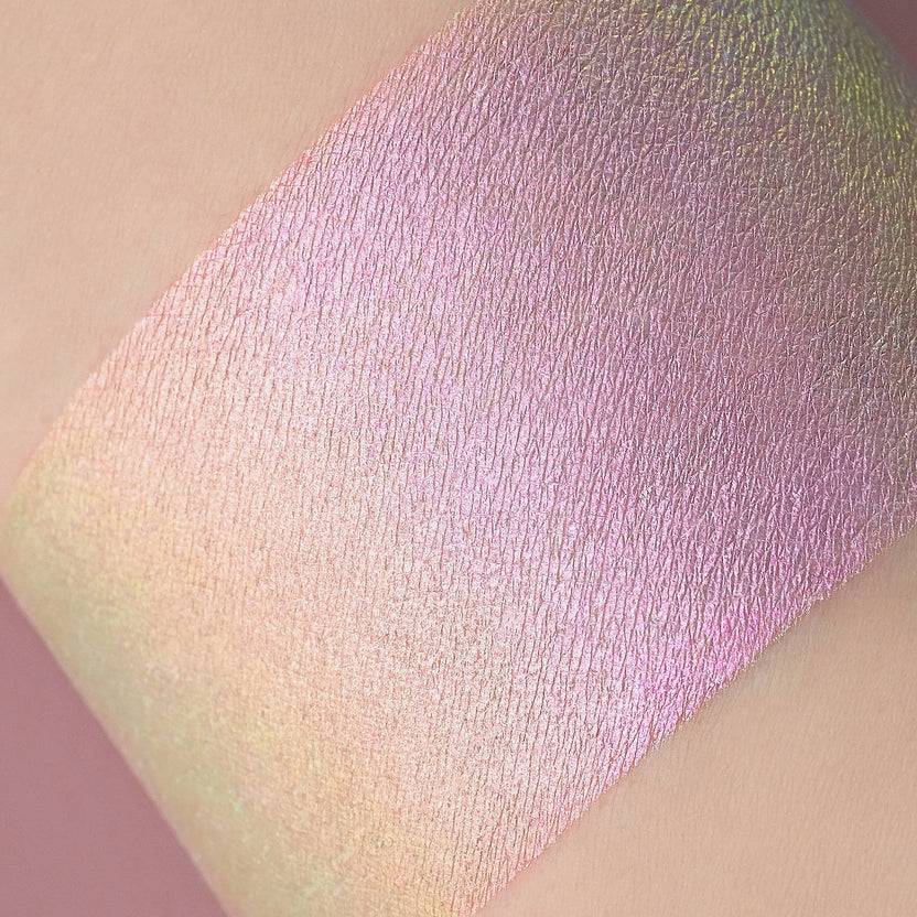 Karla Cosmetics Seamless Satin Highlighter (4.2g) Große Rabatte