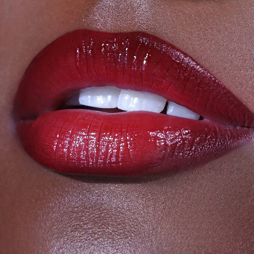 Glamlite Cosmetics Ghost Face™ x Glamlite Blood Lip Kit JETZT KAUFEN