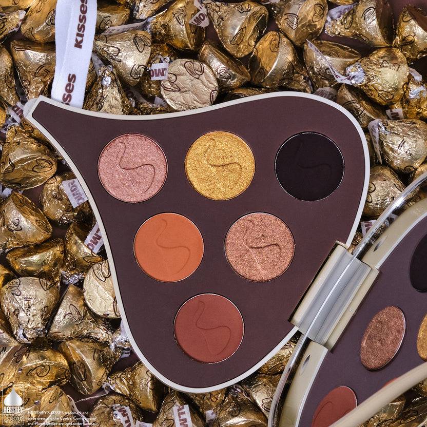 Glamlite Cosmetics Hershey's Kisses x Glamlite Milk Chocolate with Almonds Palette 50% Rabatt für begrenzte Zeit