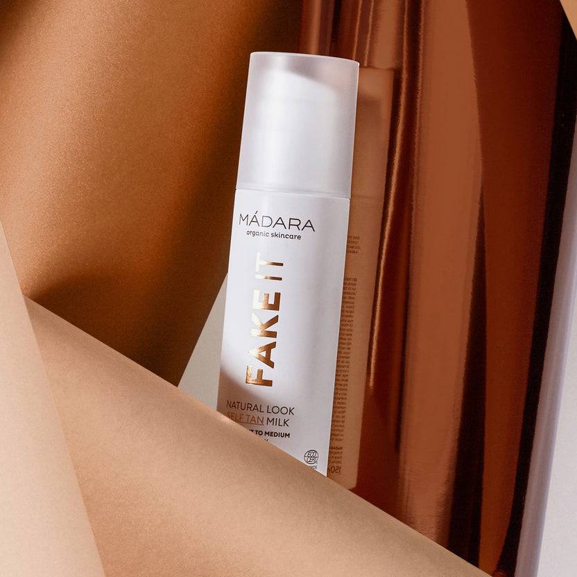 MÁDARA Cosmetics Fake It Natural Look Self Tan Milk (150ml) Super Rabatt