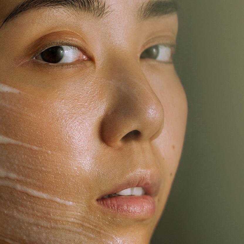MÁDARA Cosmetics Brightening AHA Peel Mask (60ml) Riesige Rabatte