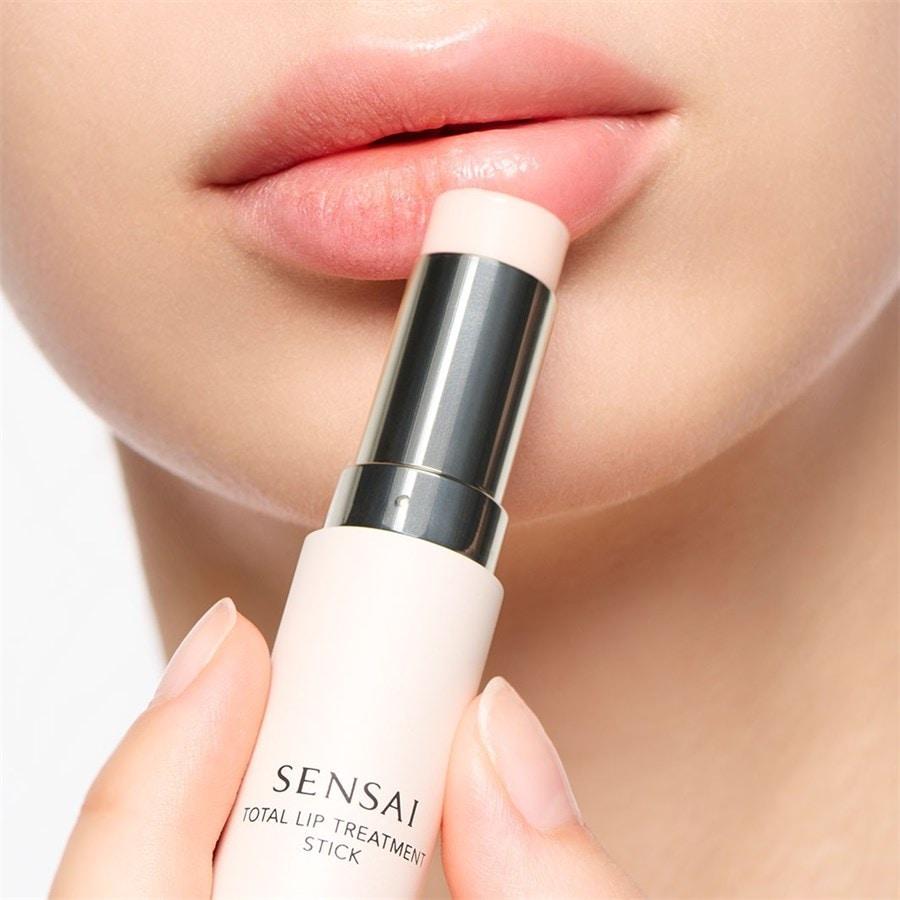 Lippenpflege Total Lip Treatment Stick von SENSAI Bestseller