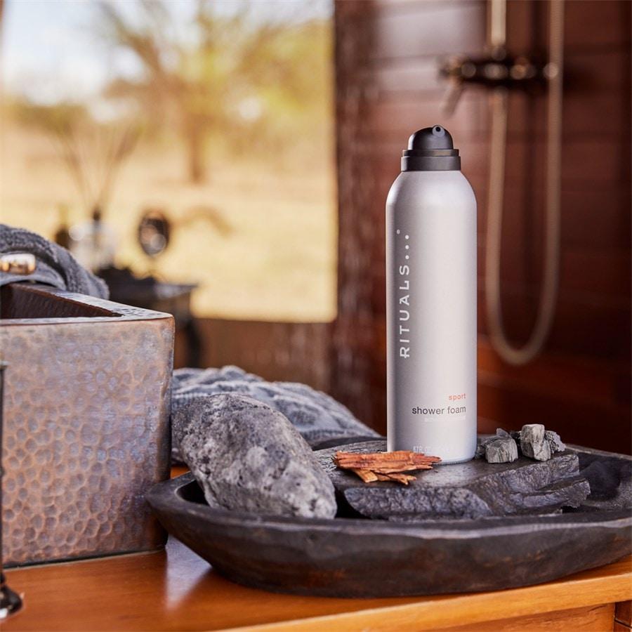 Sport Collection Foaming Shower Gel von RITUALS Neuheiten