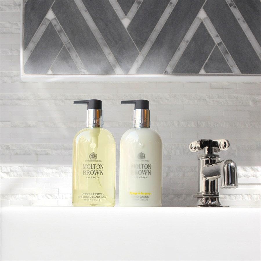 Orange & Bergamot Fine Liquid Hand Wash von Molton Brown Verkauf