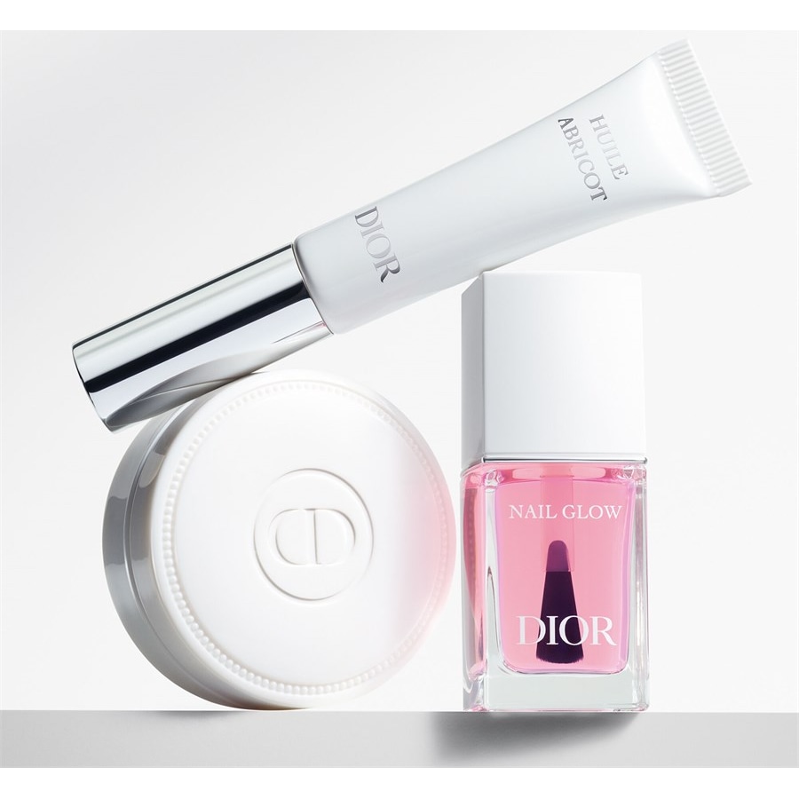 Manicure Dior Nail Glow Verschönernde Nagelpflege – Sofortiger French Manicure-Effekt von DIOR JETZT KAUFEN