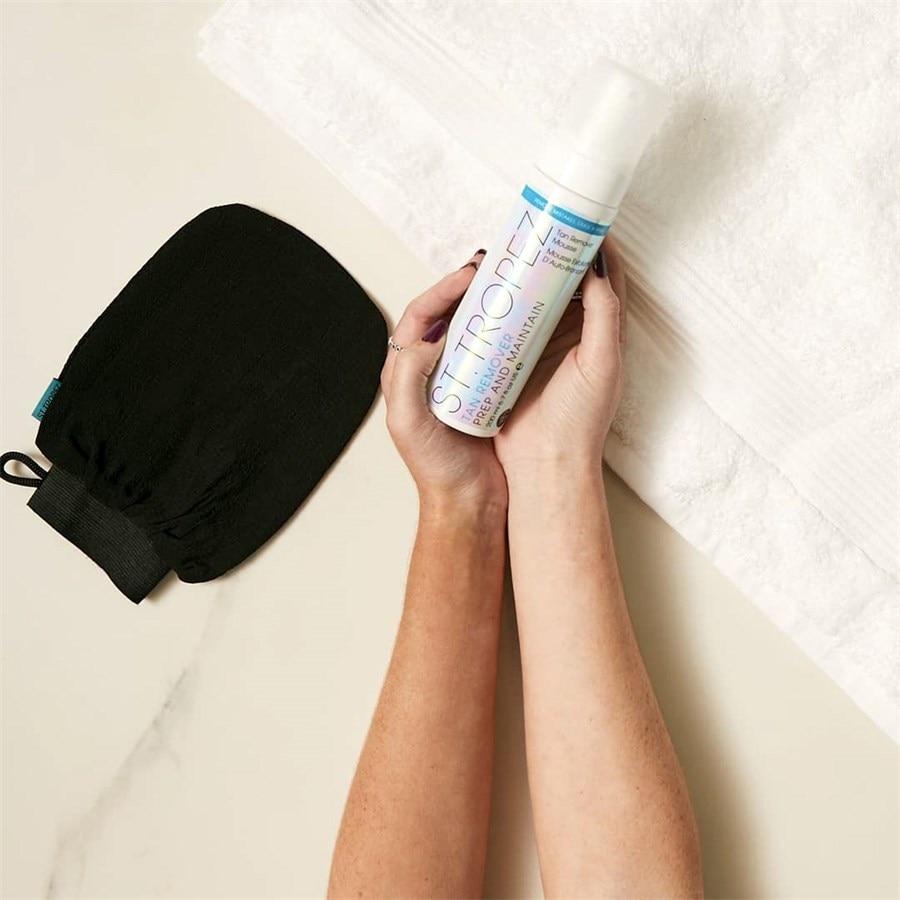 Prep & Maintain Tan Remover Mitt von St.Tropez Black Friday