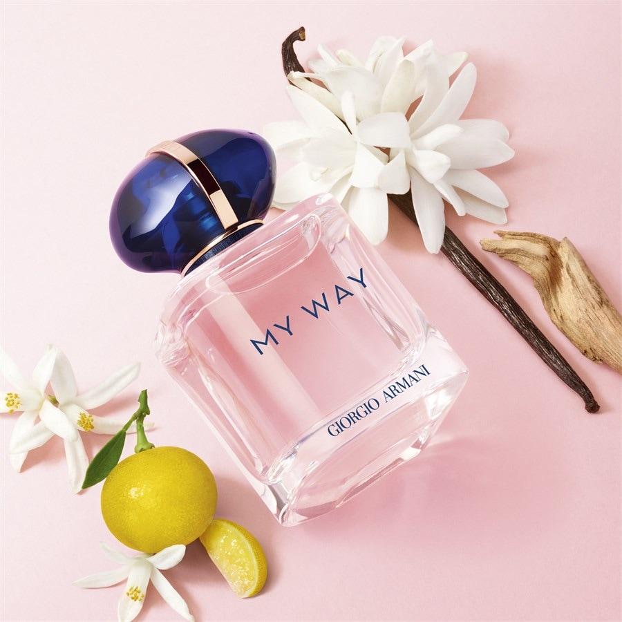 My Way Eau de Parfum Spray - nachfüllbar von Armani Discount Store für neue Produkte