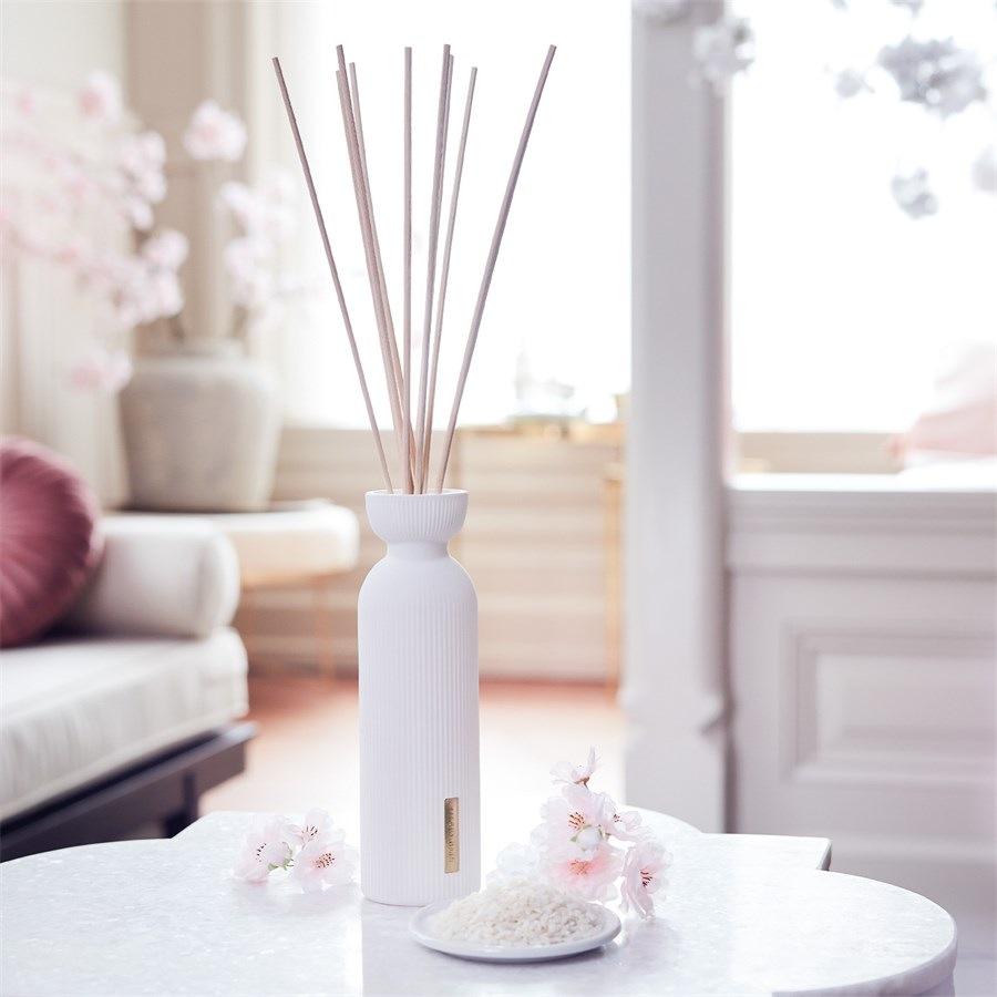 The Ritual Of Sakura Fragrance Sticks von RITUALS Kostenloser Versand international