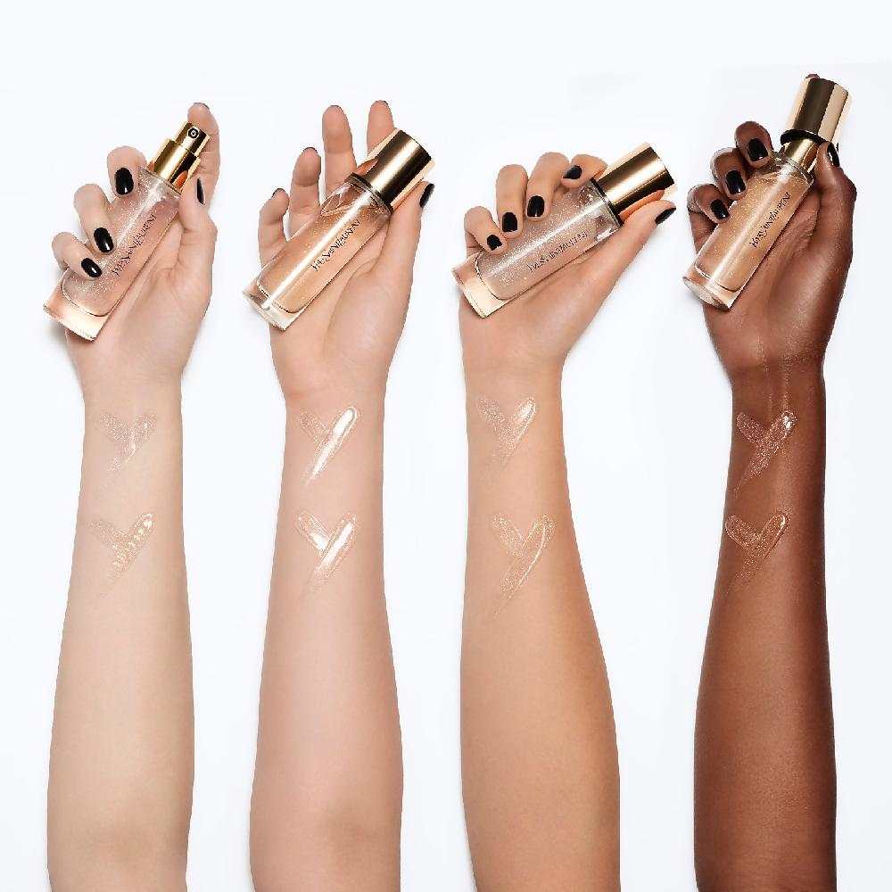 lookfantastic Yves Saint Laurent Touche Éclat Blur Primer 30 ml Vierteljährliche Förderung