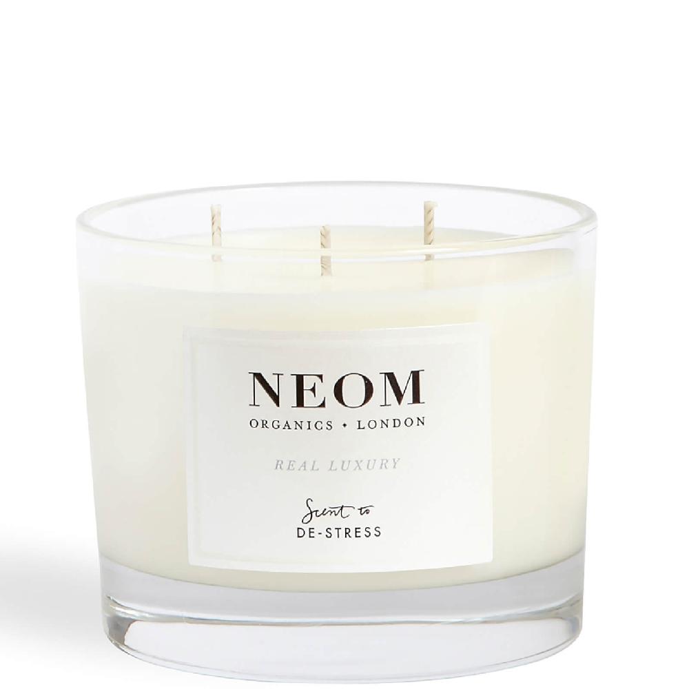 lookfantastic NEOM Organics Real Luxury Standard-Duftkerze Zeitlich begrenztes Angebot
