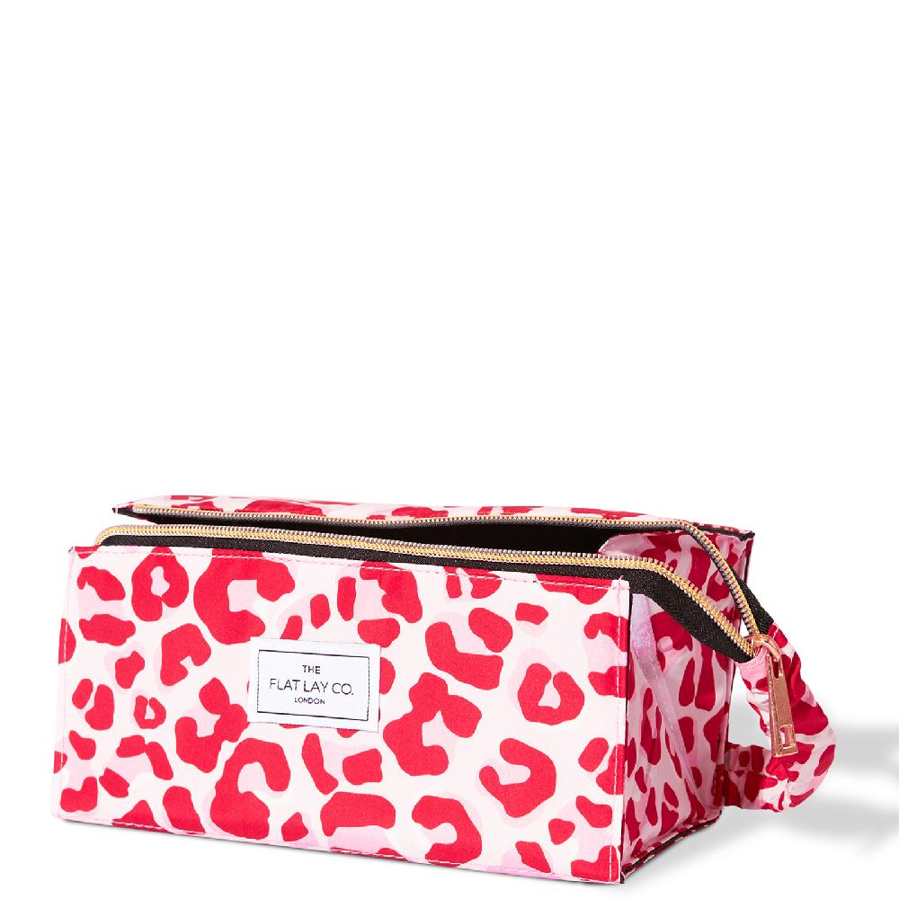 lookfantastic The Flat Lay Co. Open Flat Box Bag - Pink Leopard Vierteljährliche Förderung