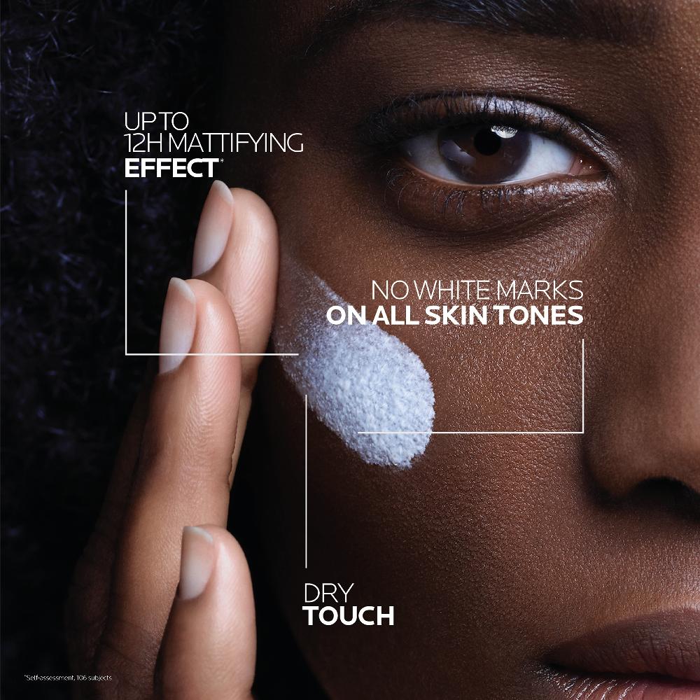 lookfantastic La Roche-Posay Anthelios Oil Control Fluid LSF 50+ für Fettige zu Unreinheiten Neigende Haut 50 ml Sonderangebote