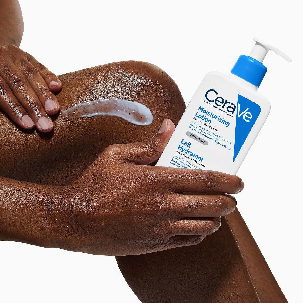 lookfantastic CeraVe Feuchtigkeitsspendende Lotion mit Ceramiden für Trockene bis Sehr Trockene Haut 236 ml Großer Ausverkauf