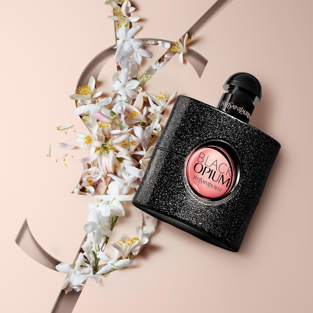 lookfantastic Yves Saint Laurent Black Opium Eau de Parfum 90ml + 10ml + Mini Loveshine Set Begrenzte Freigabe