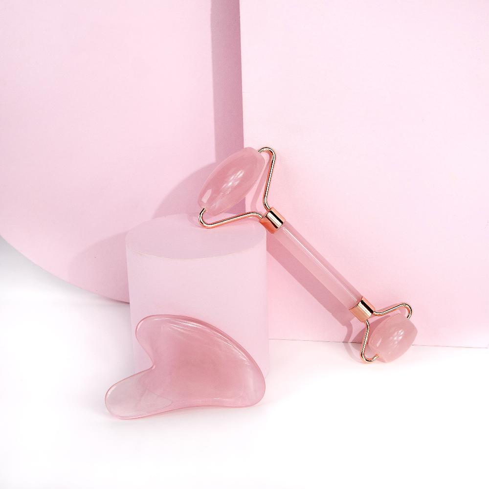 lookfantastic brushworks HD Rose Quartz Resin Roller & Gua Sha Günstiger Verkauf