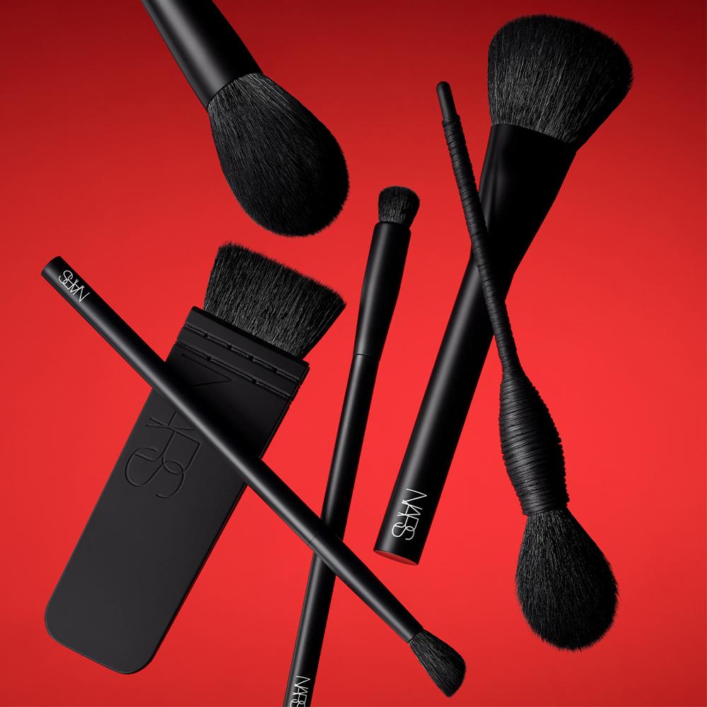 lookfantastic NARS Yachiyo Pinsel JETZT KAUFEN