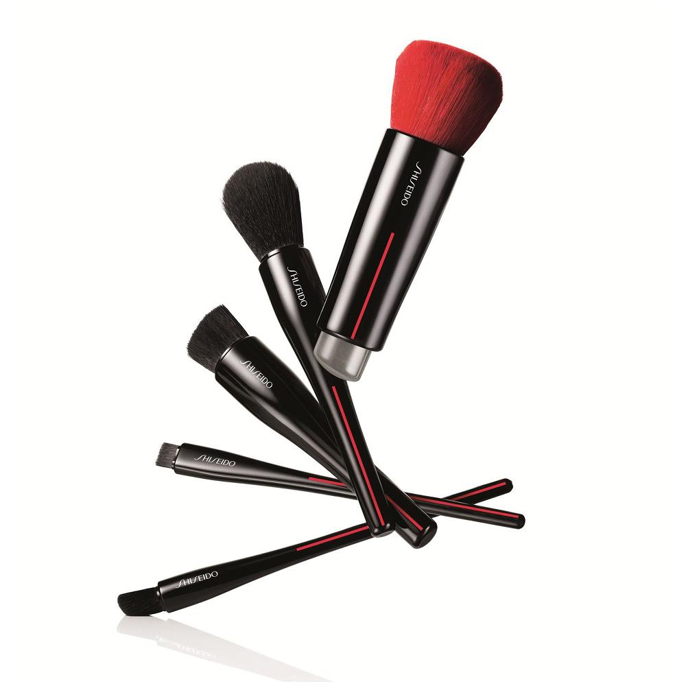 lookfantastic Shiseido Yane Hake Präzisions-Augenpinsel Letzter Tag