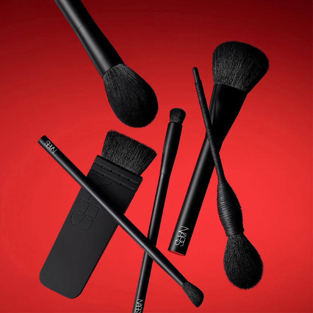 lookfantastic NARS Ita Brush 50% Rabatt für begrenzte Zeit